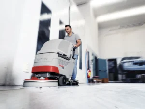 Lavadora de Pavimentos Comac Antea 50 BT - EQUIPROFI