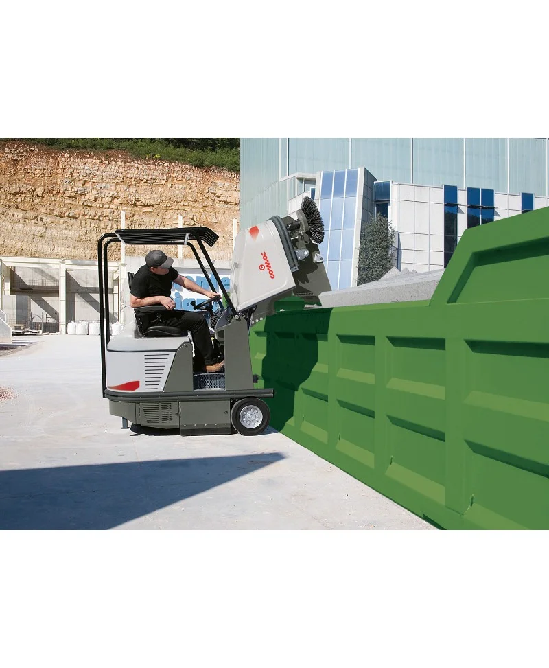 Varredora a Diesel Comac CS80/90/110 7 Varredora Industrial a Diesel Comac CS 80/90/110