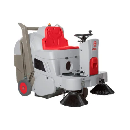 Varredora de pavimentos Comac CS800 B - Equiprofi
